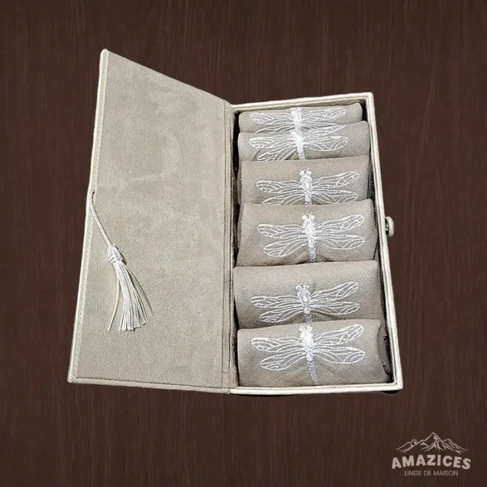 coffret-quatre-serviettes-invites-eponge-700gr-libellule